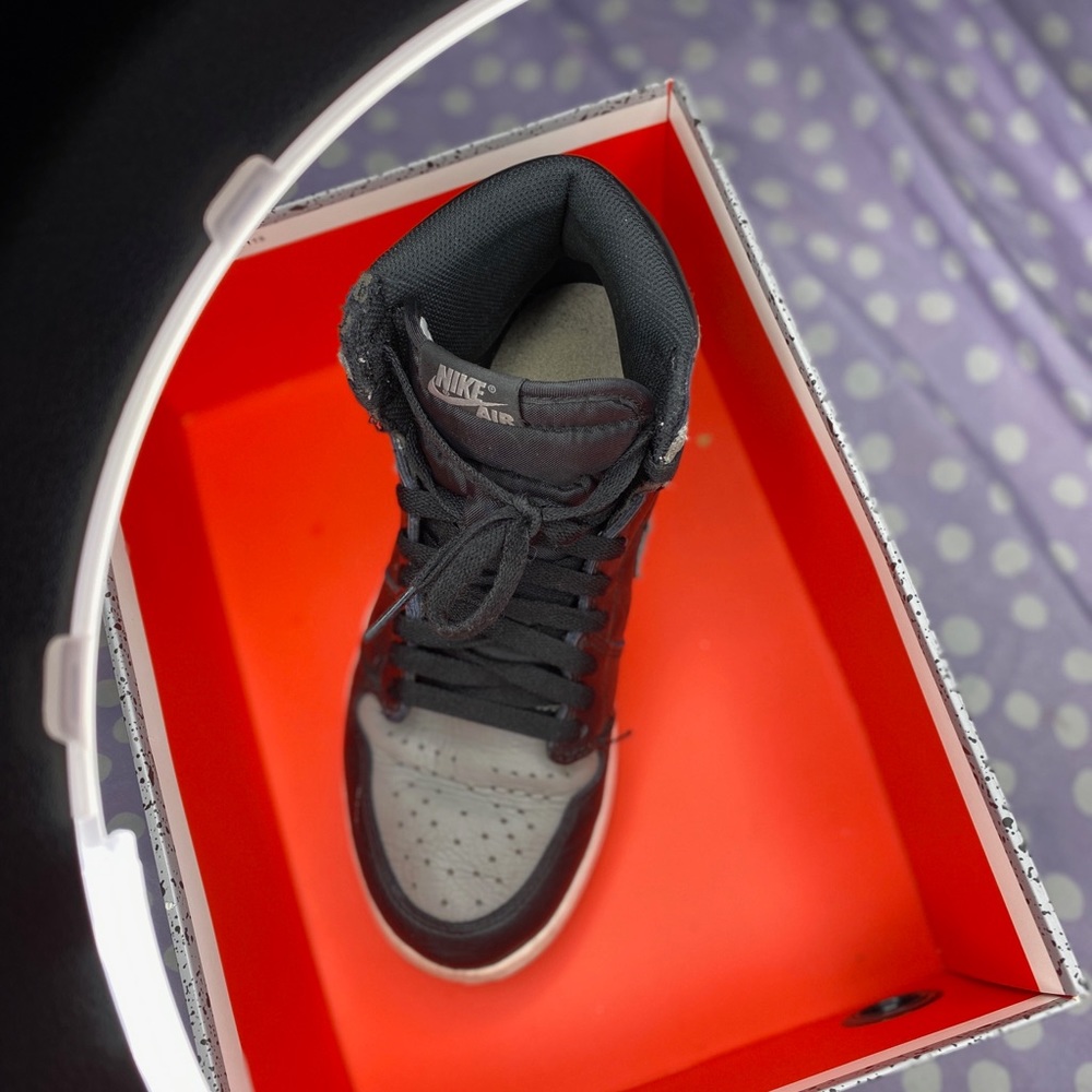 Jordan 1 retro high shadow (2018)